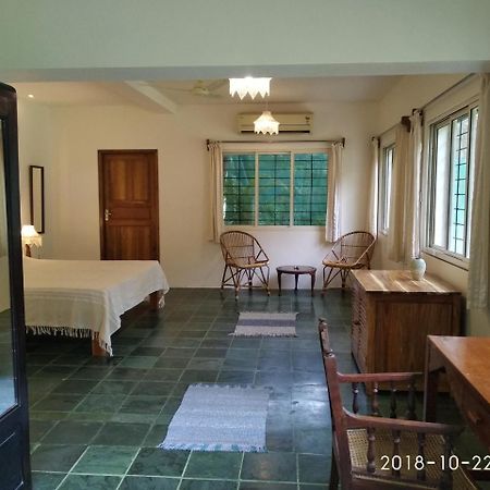 Isai Ambalam Guest House Pondicherry Ngoại thất bức ảnh